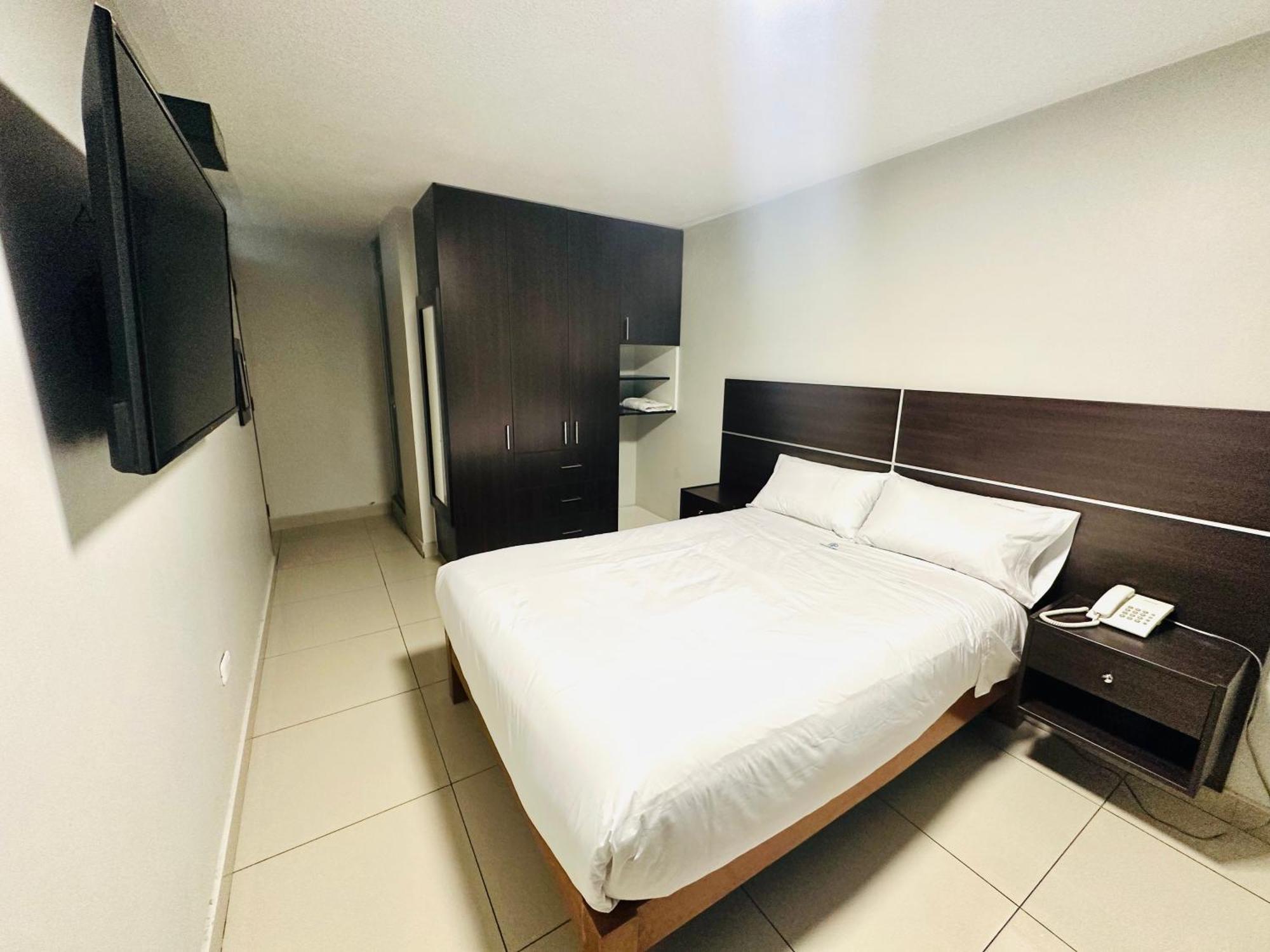 Oq Mirador Classic - Airport Hotel อาเรกิปา ภายนอก รูปภาพ